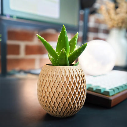 Pineapple Lattice Planter with Hidden Drip Tray